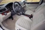 Volkswagen Passat 2.5L SEL Premium 2012 года